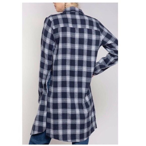𝅺pol Navy Plaid Oversized Button Down Shirt - Picture 6 of 10